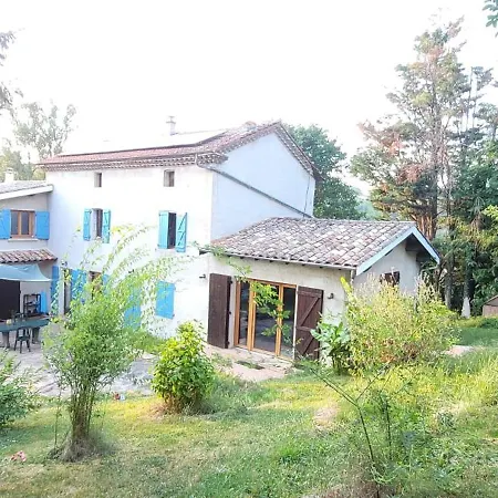 Ecrin De Verdure Проживание в семье Anneyron